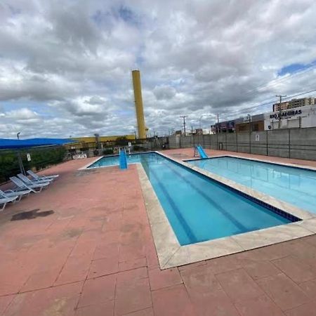 Apto Para Ate 4 Pessoas,Otima Localizacao, Area De Lazer Com Conveniencia E Piscina Para Crianca Petrolina Kültér fotó